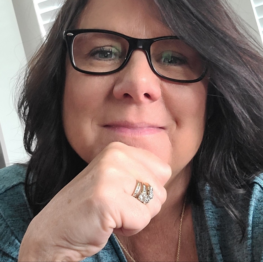 Meet your Posher, Christi